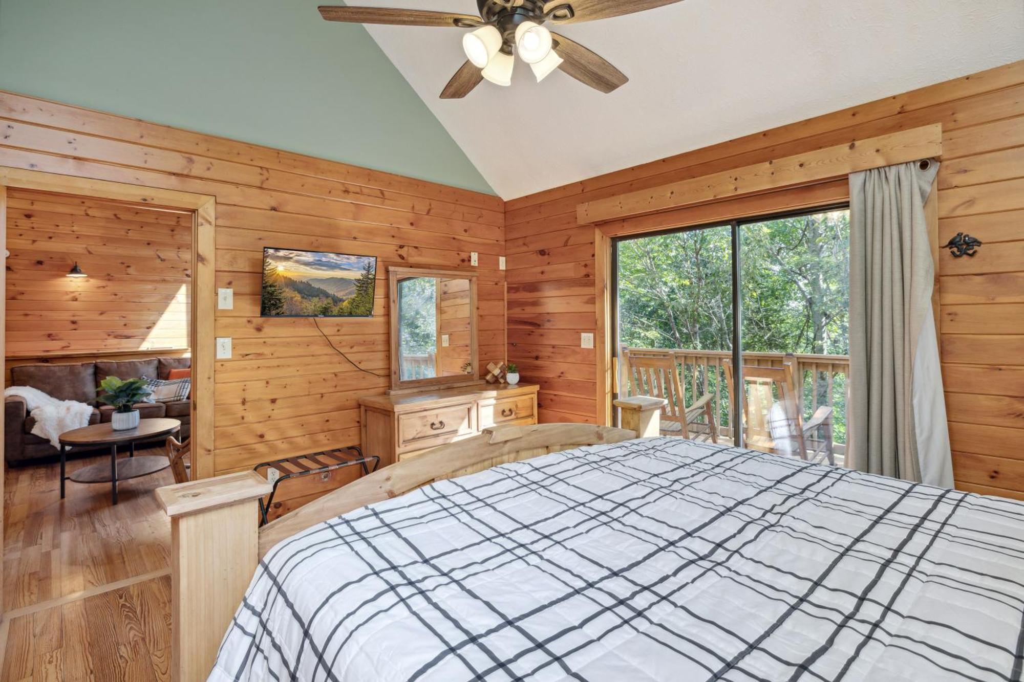 1 Min To The Parkway Spacious Cabin W 3 Suites And Extra Bedroom! Pigeon Forge Ngoại thất bức ảnh