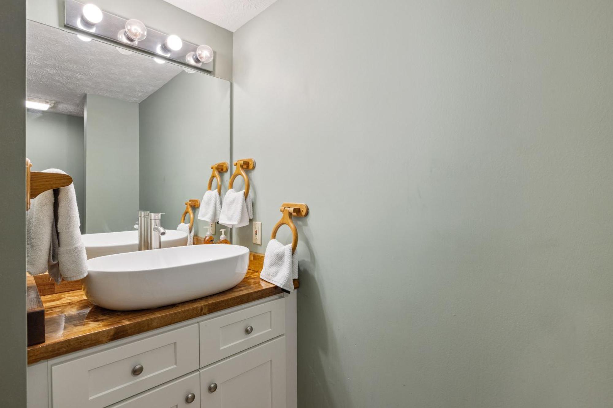 1 Min To The Parkway Spacious Cabin W 3 Suites And Extra Bedroom! Pigeon Forge Ngoại thất bức ảnh