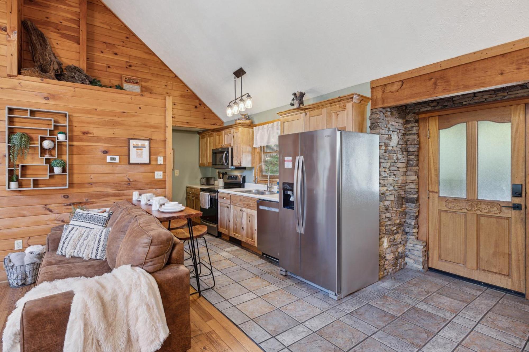 1 Min To The Parkway Spacious Cabin W 3 Suites And Extra Bedroom! Pigeon Forge Ngoại thất bức ảnh